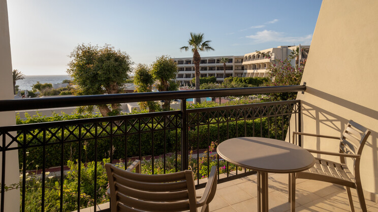 Sol Cosmopolitan Rhodes